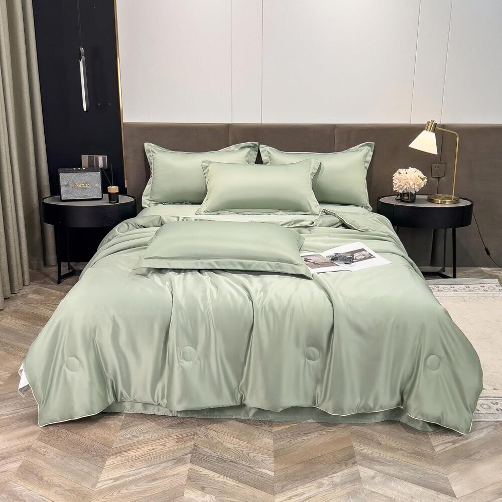 Twin Comforter Set